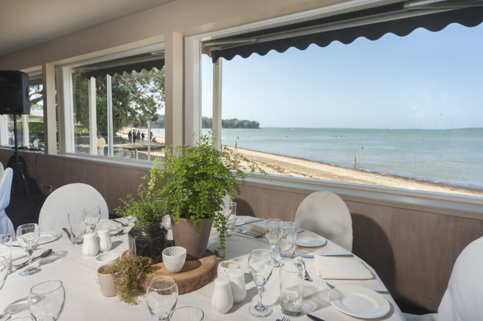 Auckland Christmas on the beach Buffet Menu